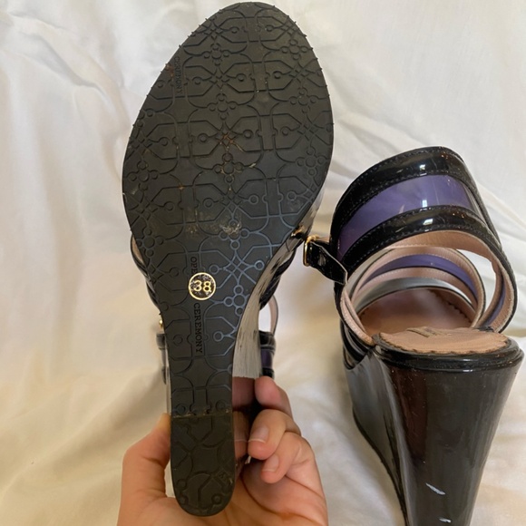 GORGEOUS Opening Ceremony Shoes - Picture 4 of 6